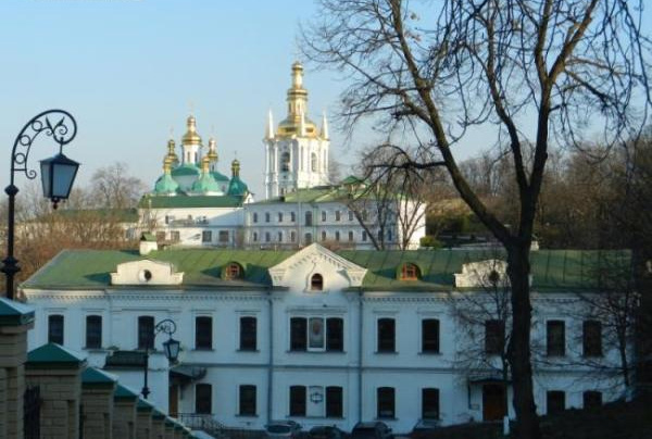 Собрание паломнических служб в Киево-Печерской Лавре Собрание паломнических служб в Киево-Печерской Лавре